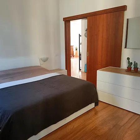 Ca' Dino - Canal View