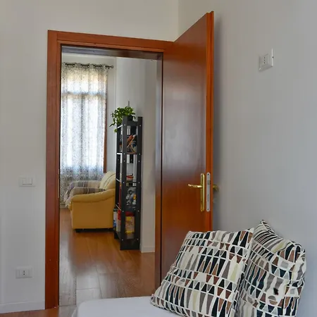Ca' Dino - Canal View Apartment *