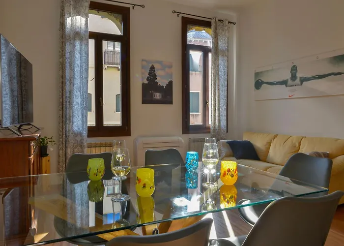 Ca' Dino - Canal View 公寓