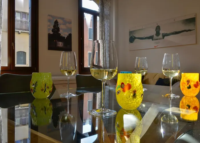 Ca' Dino - Canal View 公寓