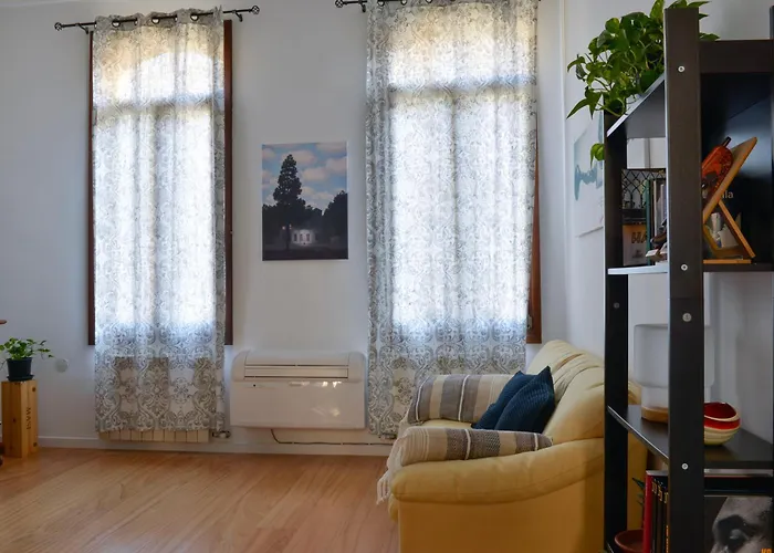 Ca' Dino - Canal View Velence